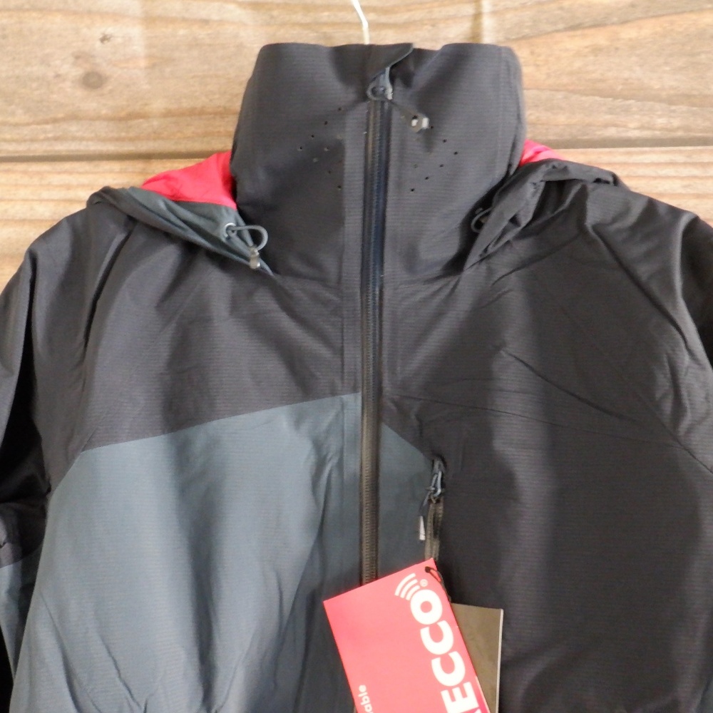 Mountain Hardwear Black and Gray Jacket with Red Accents